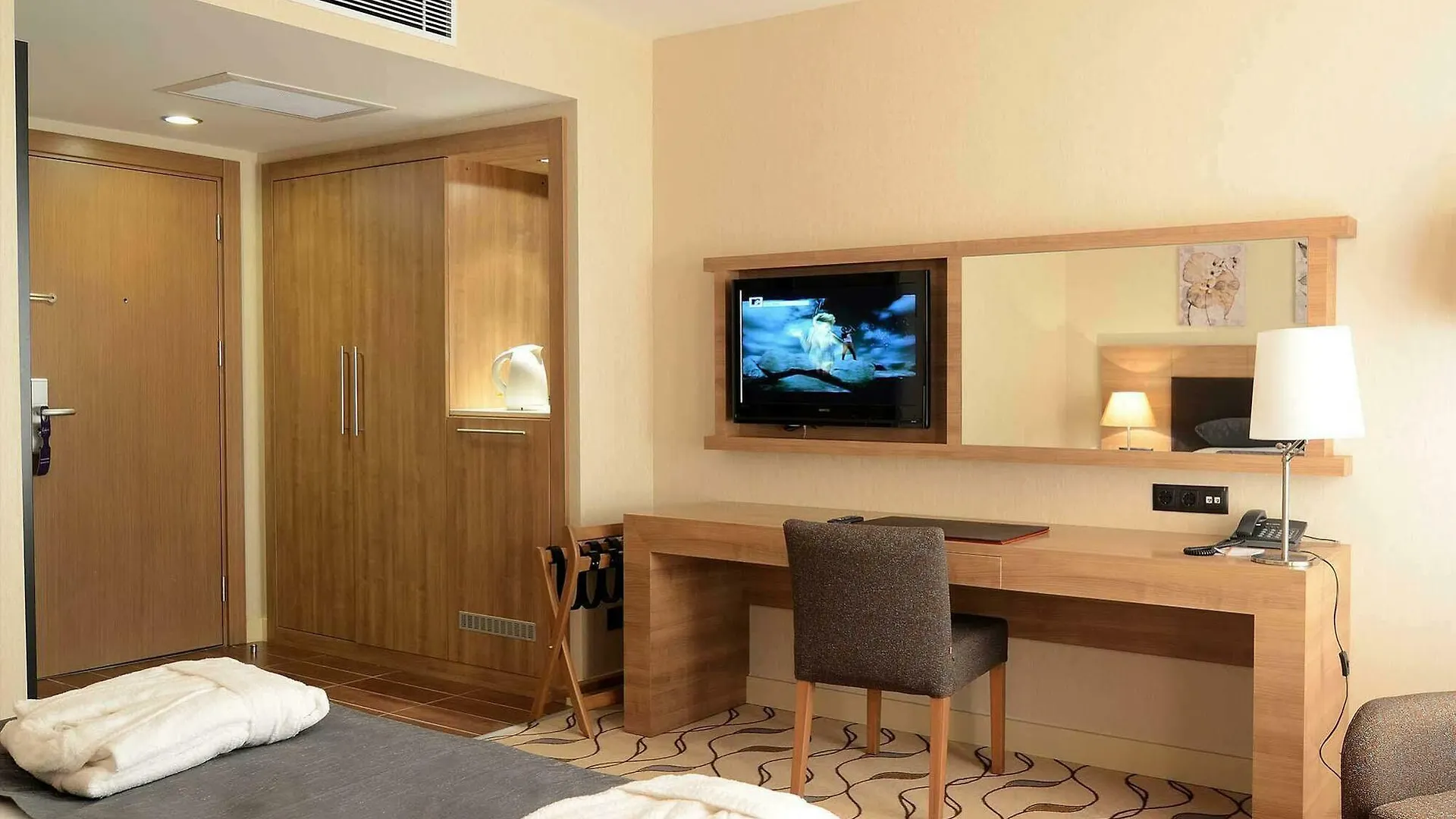 Listana Hotel Istanbul 4*,
